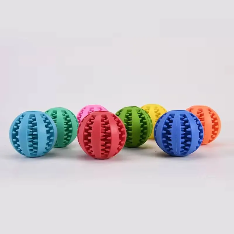 Pelota masticable interactiva de caucho natural resistente para perros, con limpieza de dientes